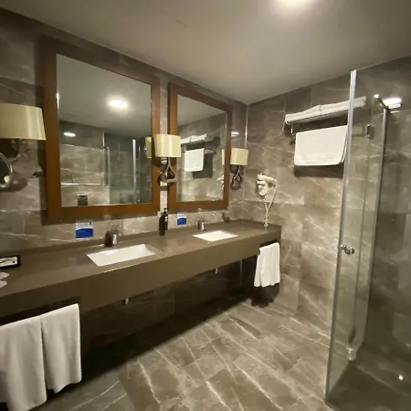 Hotel Ramada By Wyndham Sakarya Sakarya (Marmara)