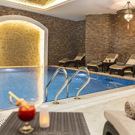 Hotel Ramada By Wyndham 5*