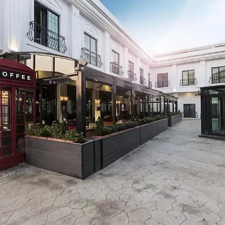 Ramada By Wyndham Hotel 5*