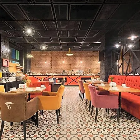 Hotel Ramada By Wyndham 5*